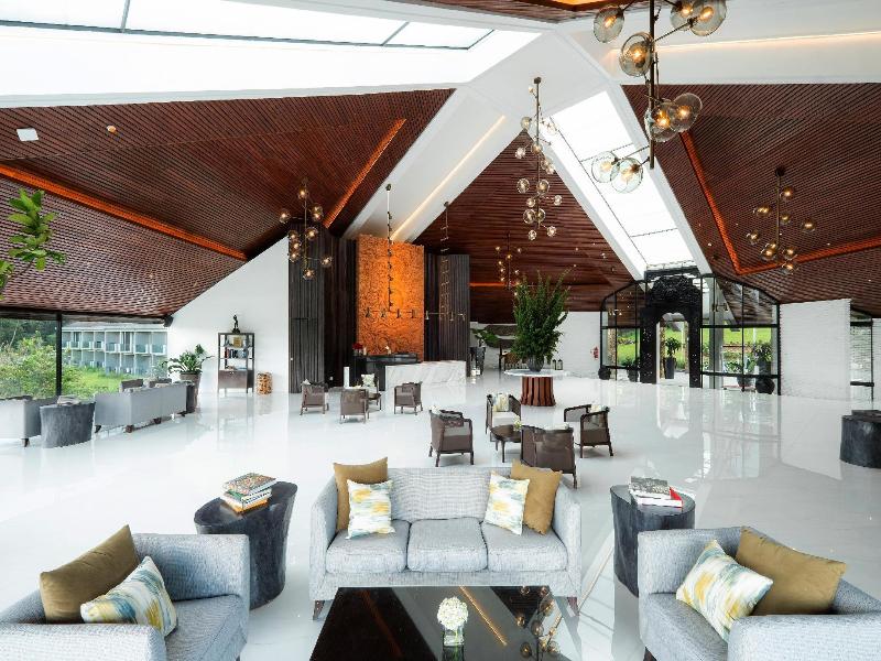 Bali Handara Kosaido Country Club - Lobi