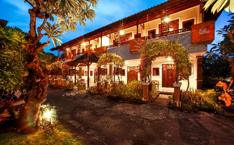 Bali Taman Beach Resort & Spa-Lovina - Lobi