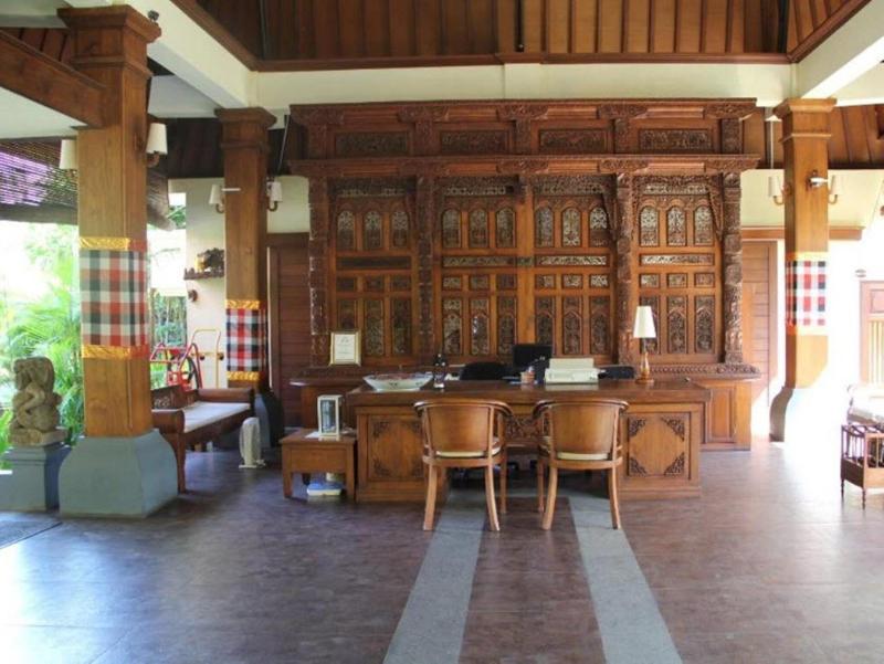 Besakih Beach Resort - Lobi