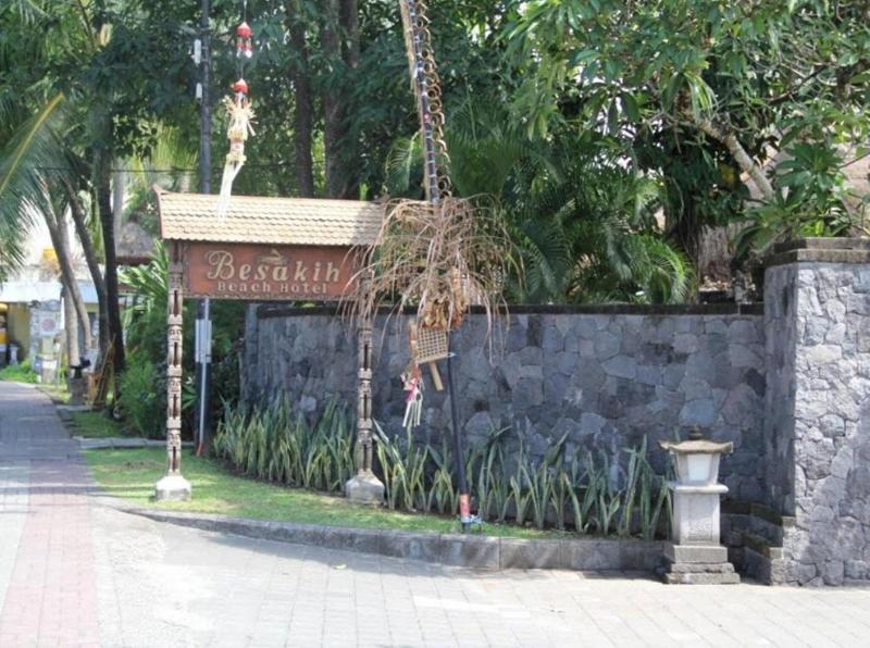 Besakih Beach Resort - Genel