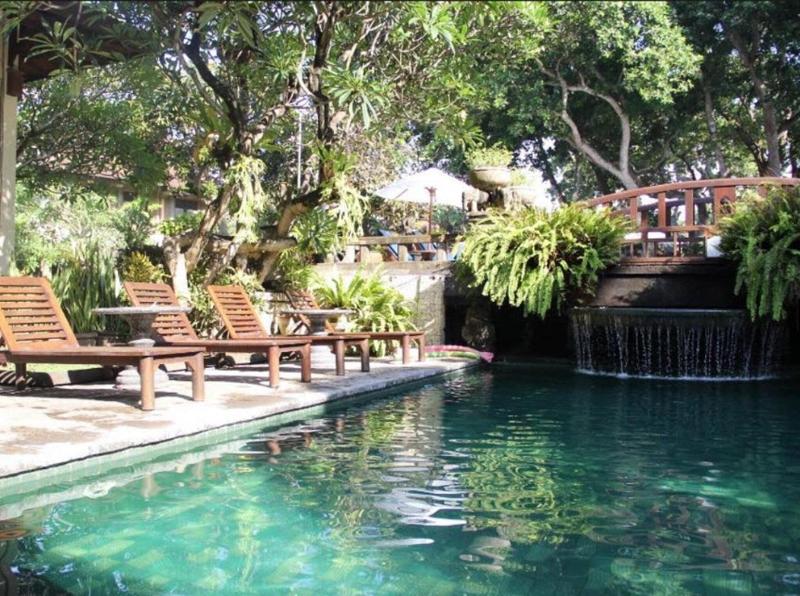 Besakih Beach Resort - Havuz