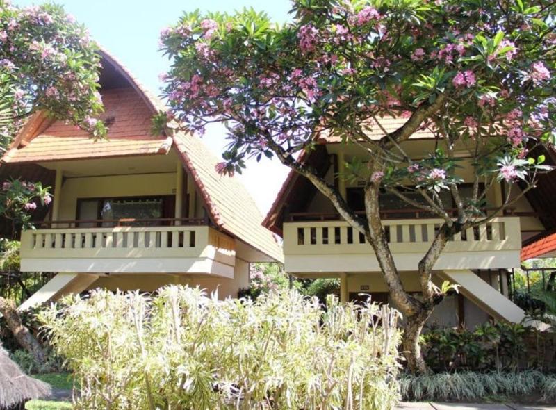 Besakih Beach Resort - Teras