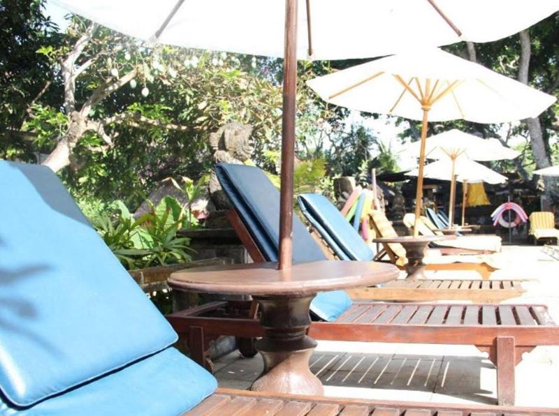 Besakih Beach Resort - Teras