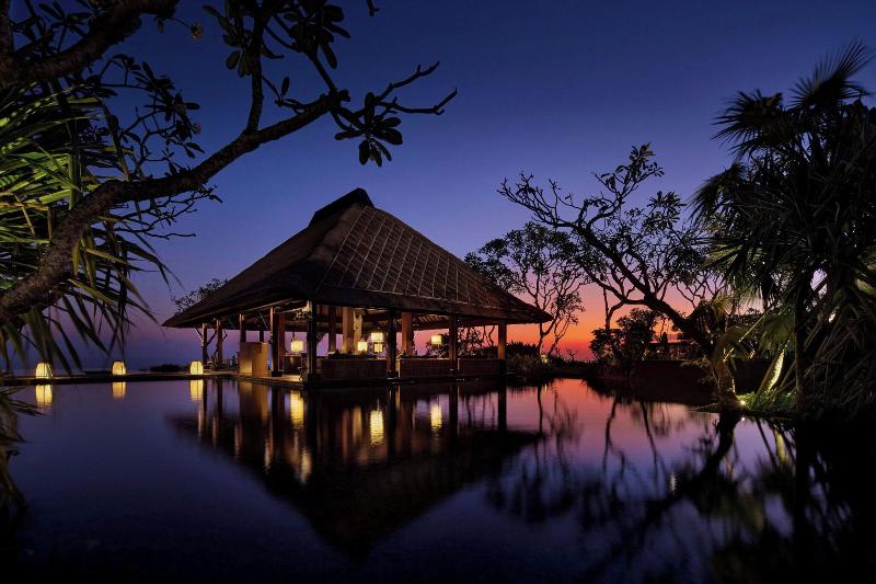 Bulgari Resort Bali - Bar