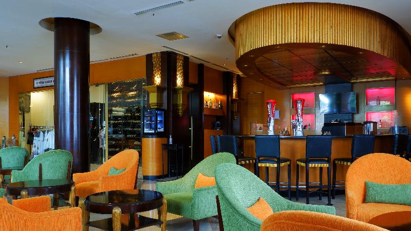 Hotel Ciputra Semarang managed by Swiss-Belhotel - Bar