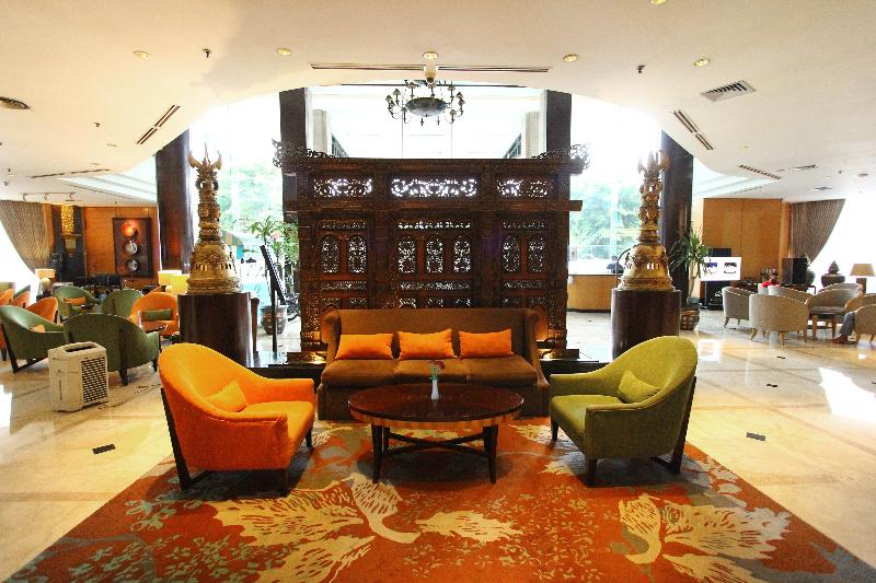 Hotel Ciputra Semarang managed by Swiss-Belhotel - Lobi