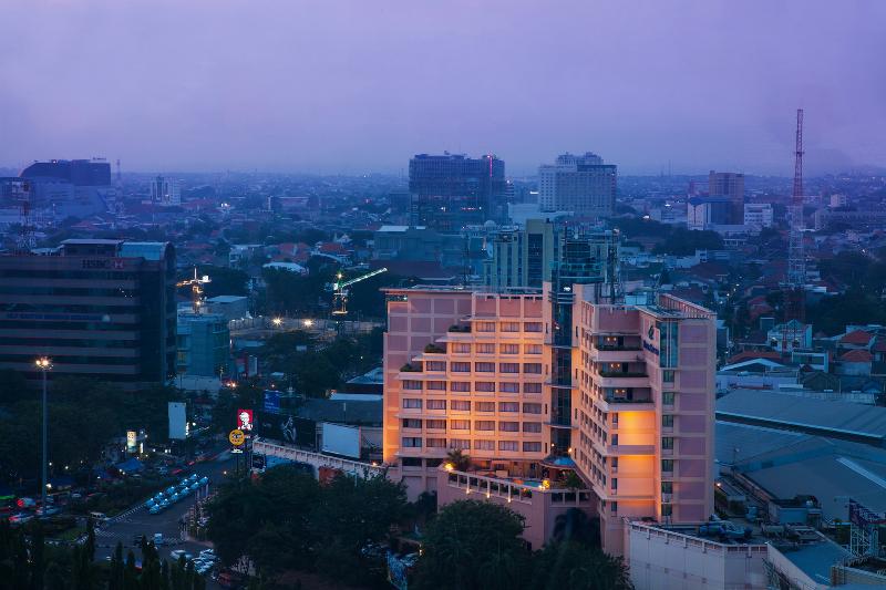 Hotel Ciputra Semarang managed by Swiss-Belhotel - Genel
