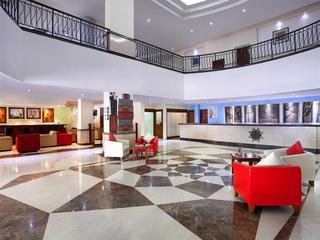 Arcadia Hotel Surabaya otel fotoğrafı