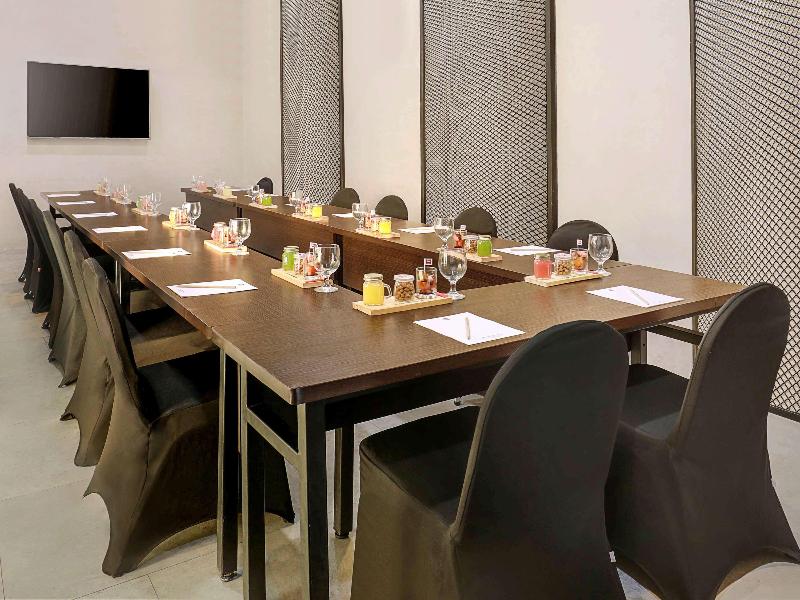 Hotel Sekitar - Toplantı
