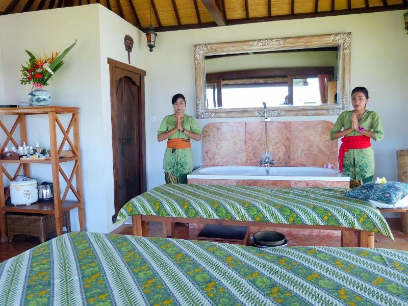Gajah Mina Beach Resort - Aktivite