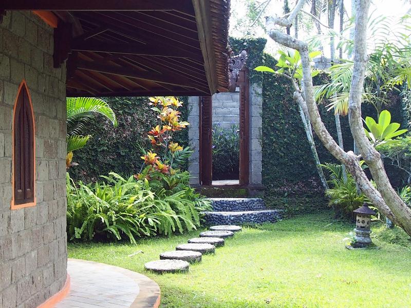 Gajah Mina Beach Resort - Genel