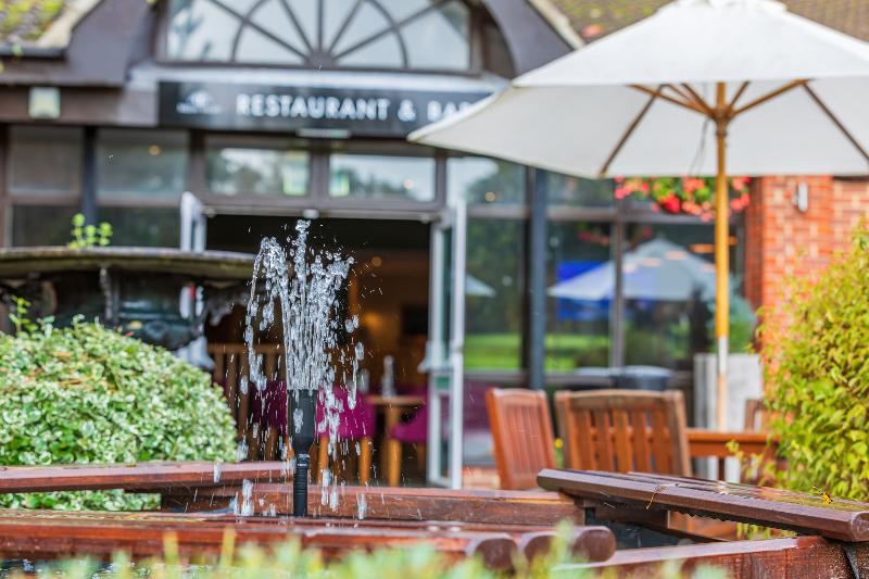 Meon Valley Hotel, Spa & Golf - Teras