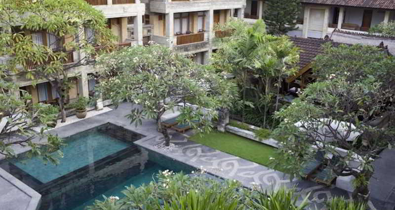 Fourteen Roses Legian Hotel fotoÄŸrafÄ±