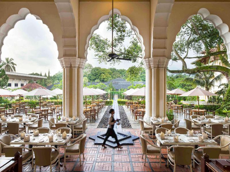 Triple Tree Bukittinggi - Restoran