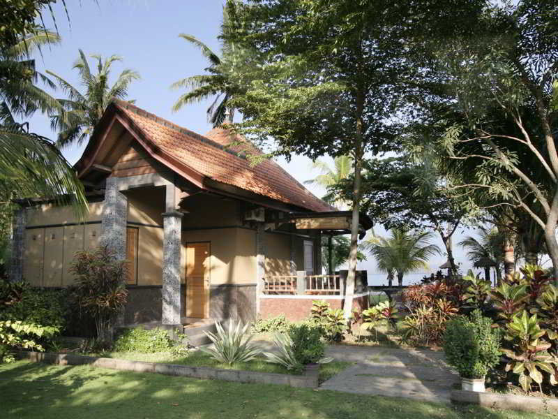 Nugraha Lovina otel fotoğrafı