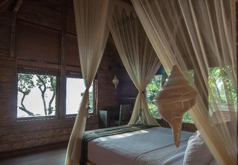 Puri Dajuma Beach Eco-Resort & Spa - Oda