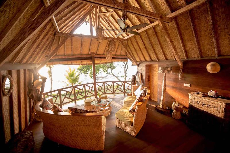 Puri Dajuma Beach Eco-Resort & Spa - Oda