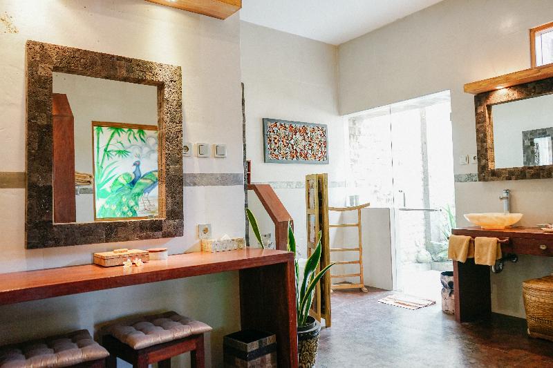 Puri Dajuma Beach Eco-Resort & Spa - Oda