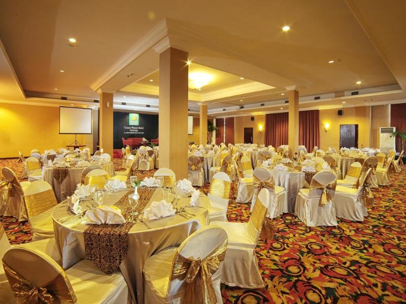 Grand Wahid Salatiga - Genel