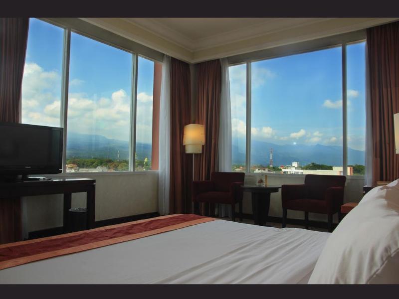 Grand Wahid Salatiga - Genel