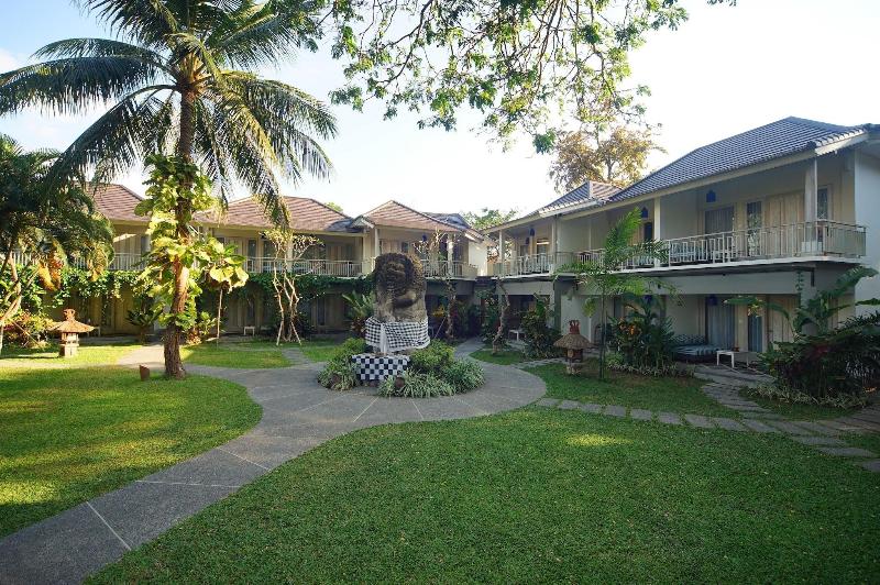Segara Village Hotel - Genel