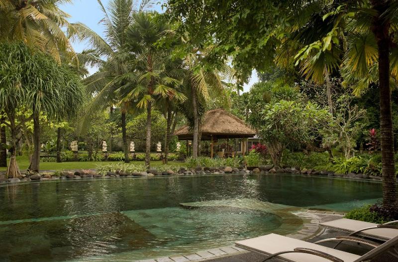 Segara Village Hotel - Havuz