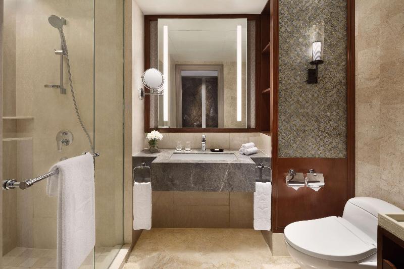 Shangri-la Surabaya - Oda