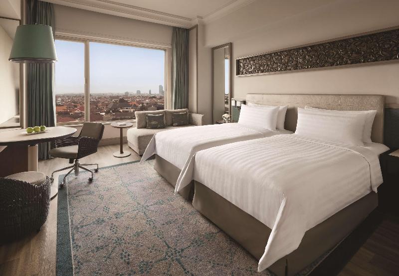 Shangri-la Surabaya - Oda