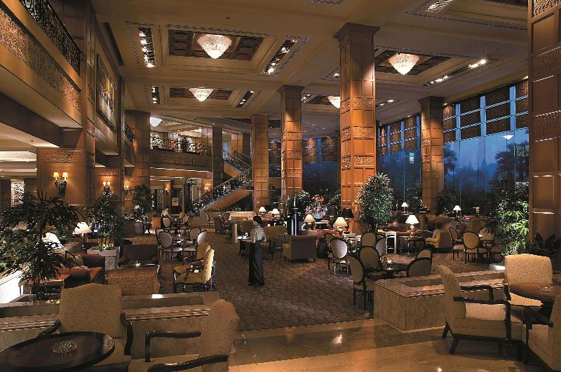 Shangri-la Surabaya - Restoran