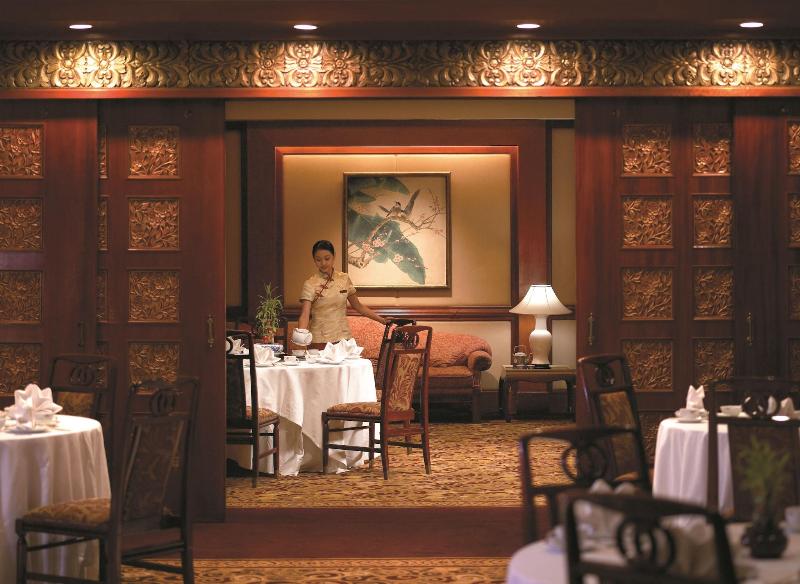 Shangri-la Surabaya - Restoran