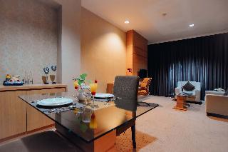 Surabaya Suites Hotel Powered by Archipelago fotoÄŸrafÄ±