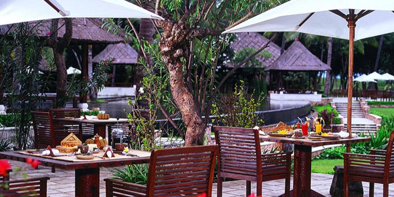 The Oberoi Beach Resort Lombok - Restoran