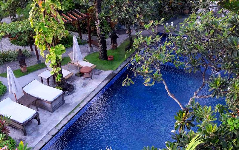Hotel Tugu Bali - Havuz