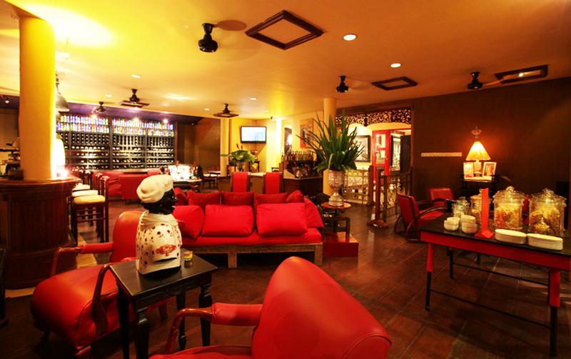 Tugu Malang - Bar