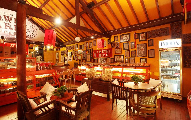 Tugu Malang - Restoran