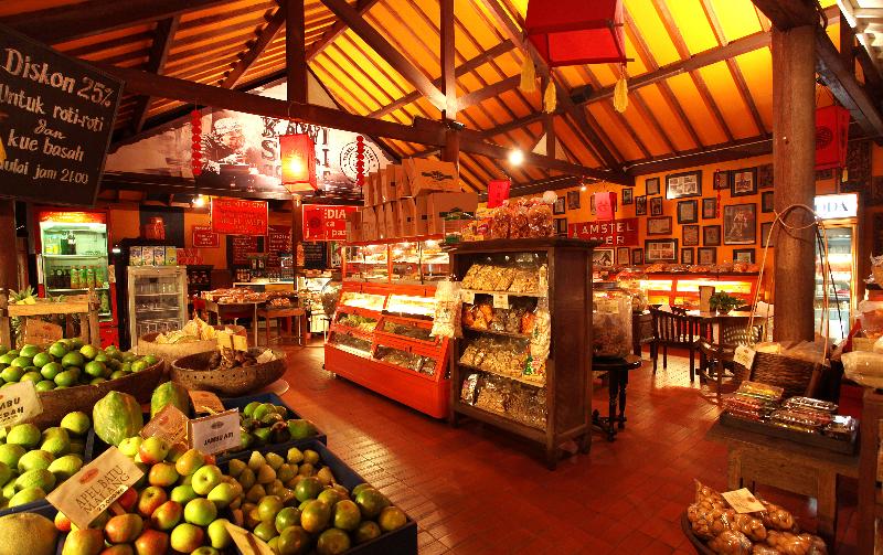 Tugu Malang - Restoran