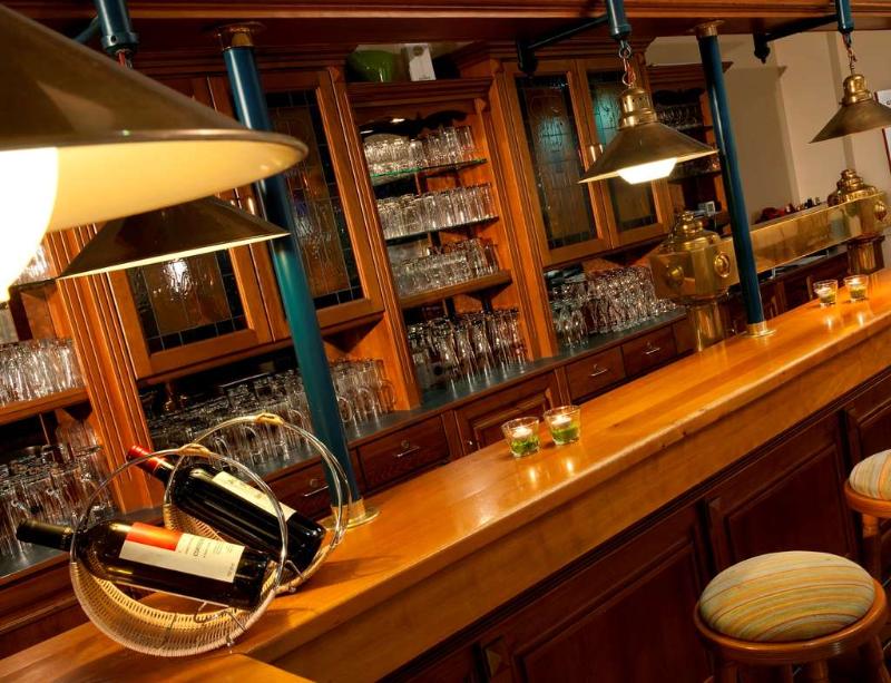 TRYP by Wyndham Bremen Airport - Bar