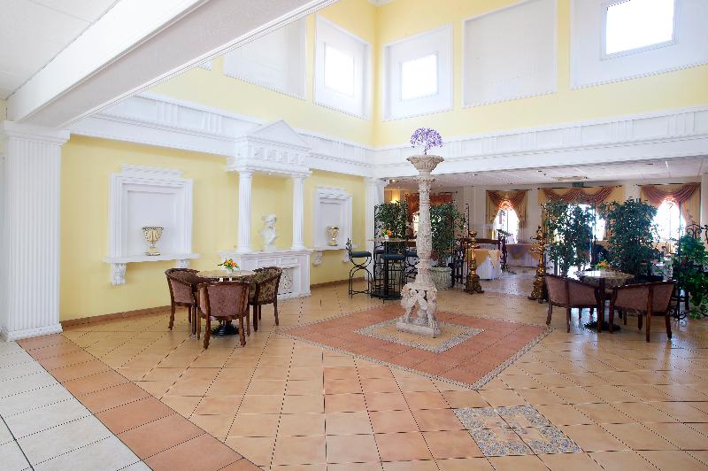Akamanthea Holiday Village - Lobi