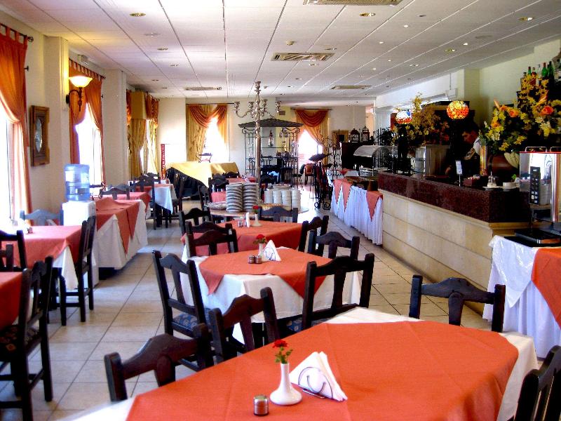 Akamanthea Holiday Village - Restoran
