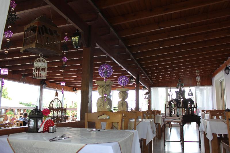 Akamanthea Holiday Village - Restoran