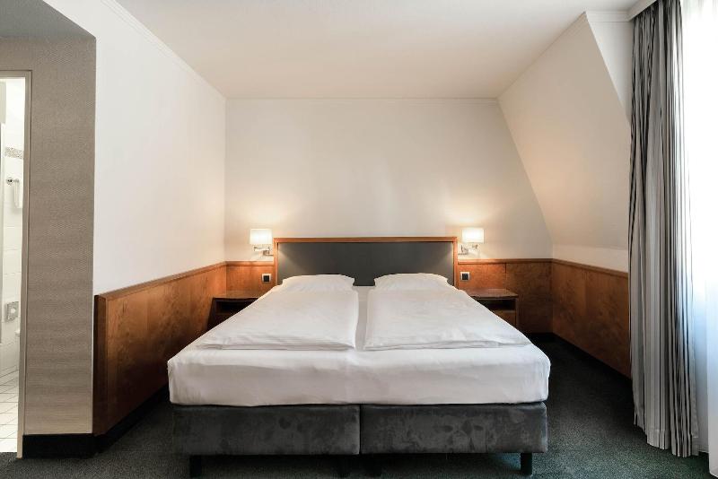 Seminaris Hotel Leipzig - Oda