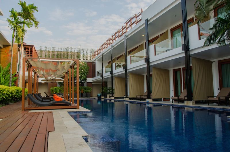 La Flora Resort and Spa Patong - Havuz