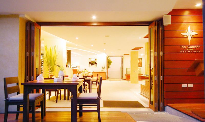 La Flora Resort and Spa Patong - Restoran