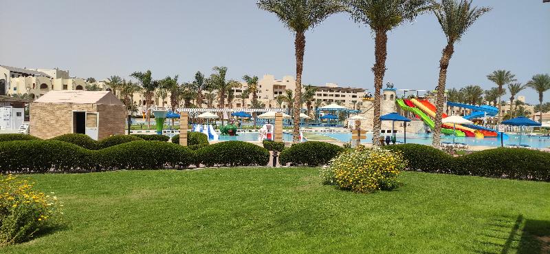 Royal Lagoons Resort & Aqua Park - Genel