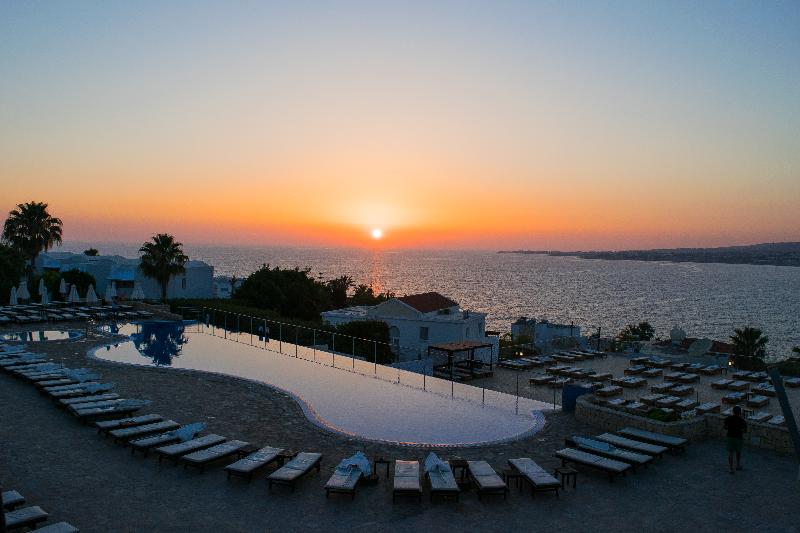 Theo Sunset Bay Hotel - Genel