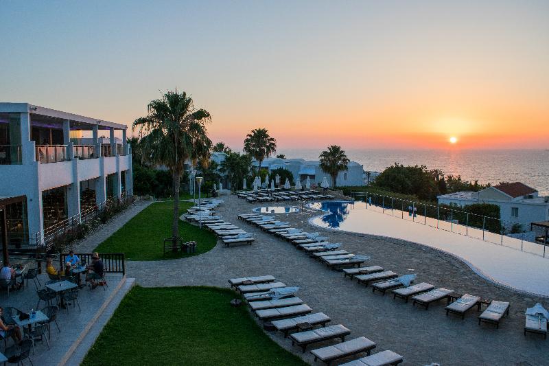 Theo Sunset Bay Hotel - Genel