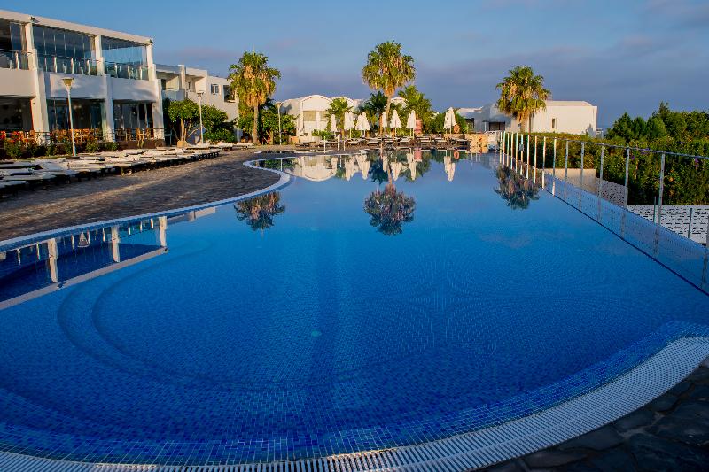Theo Sunset Bay Hotel - Havuz