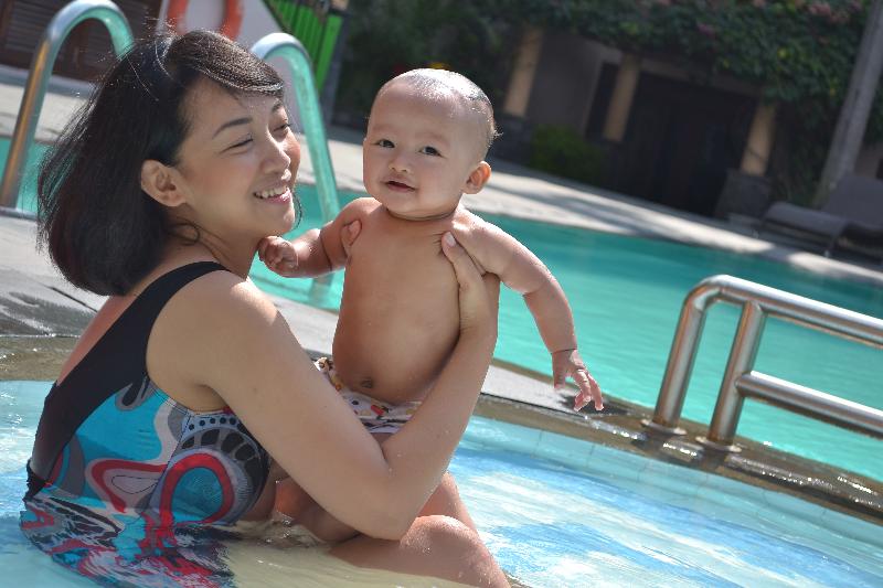 Loman Park Hotel Yogyakarta - Havuz