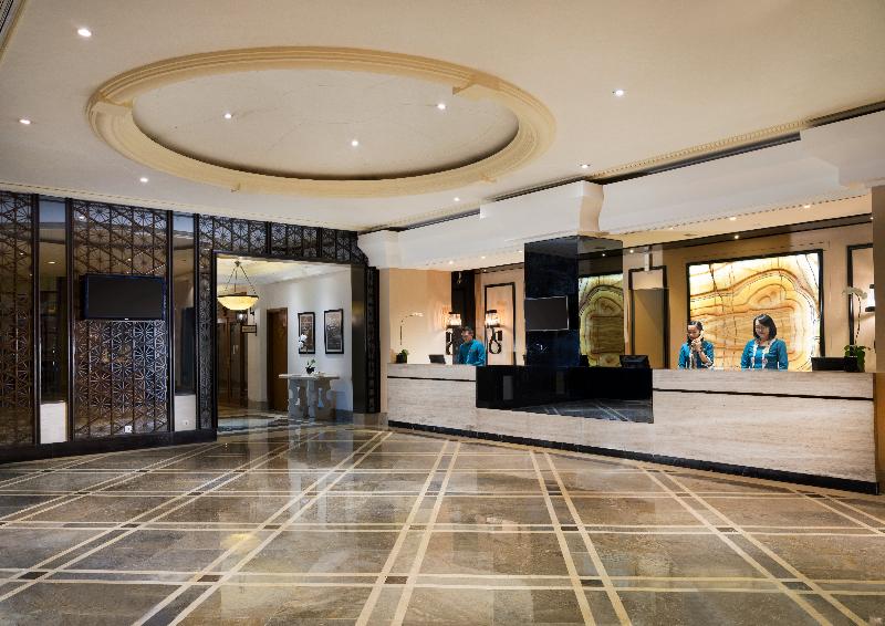 Melia Purosani Hotel Yogyakarta - Lobi