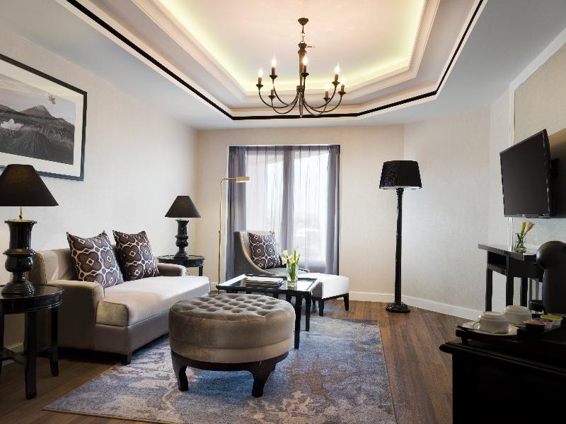 Melia Purosani Hotel Yogyakarta - Oda